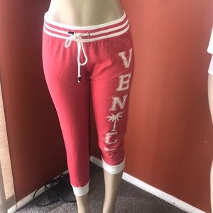 Crop destination joggers